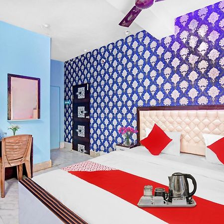OYO 92262 Ankan Regency Kolkata Bagian luar foto