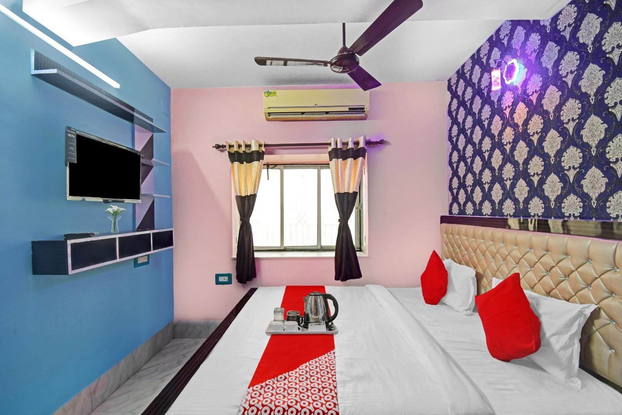OYO 92262 Ankan Regency Kolkata Bagian luar foto