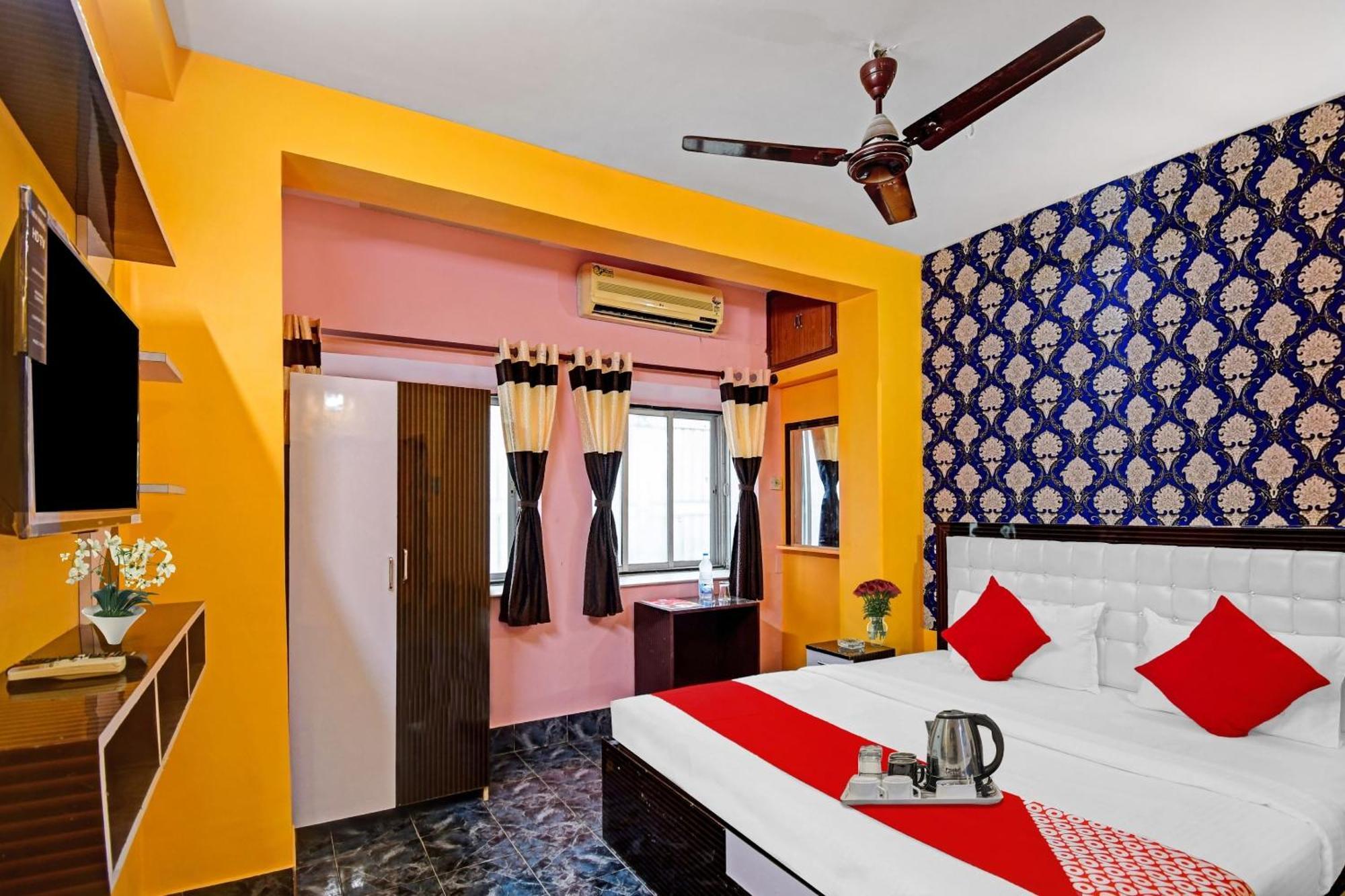 OYO 92262 Ankan Regency Kolkata Bagian luar foto